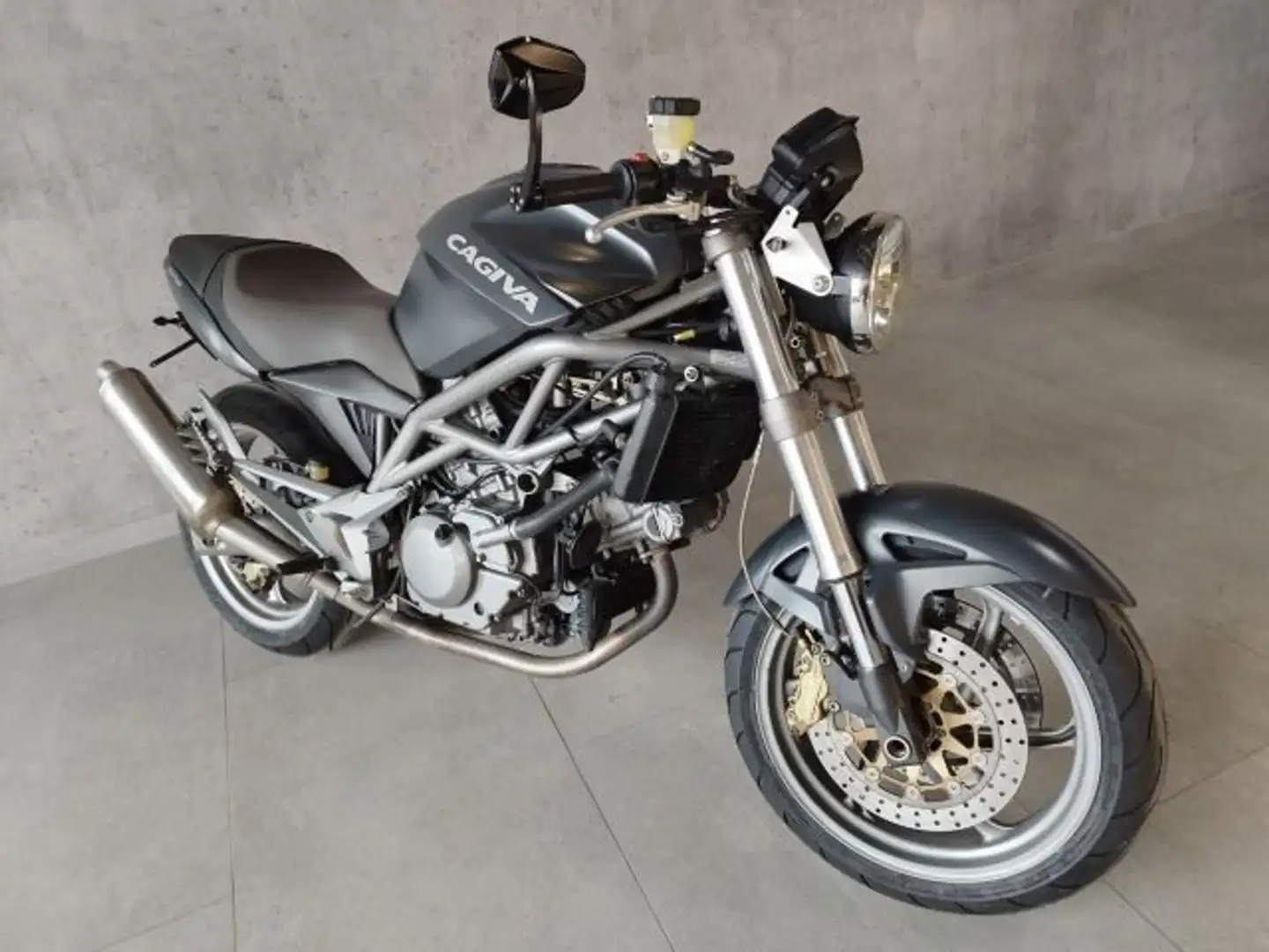 Cagiva Cagiva Raptor 650ie keine Suzuki SV 650 Noir - 2