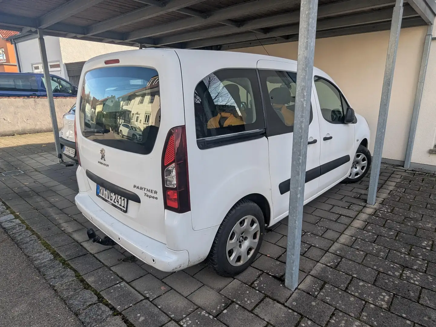 Peugeot Peugeot Partner Tepee HDI 100PS Белый - 2