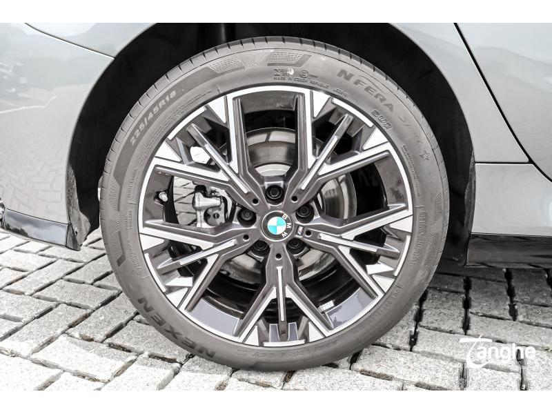 BMW 116 M Sport Design — photo 8