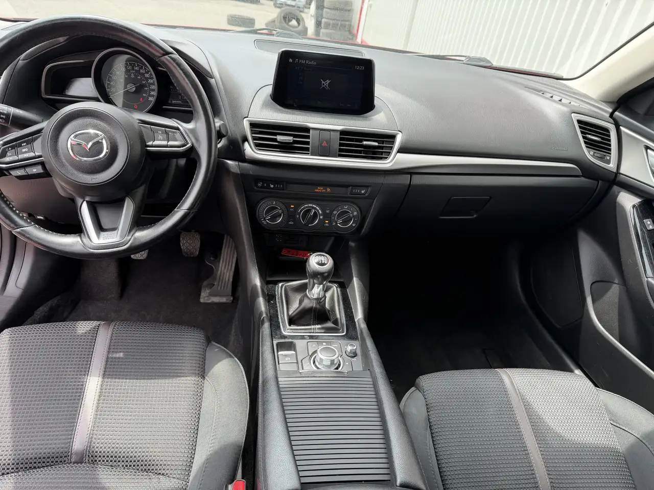 Mazda 3 fotografie Mazda 3