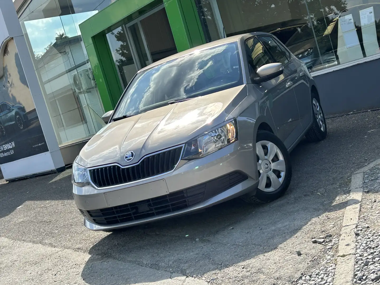 Skoda Fabia 1.0i CRUISE•BLUETOOTH•EURO6B Beige - 1