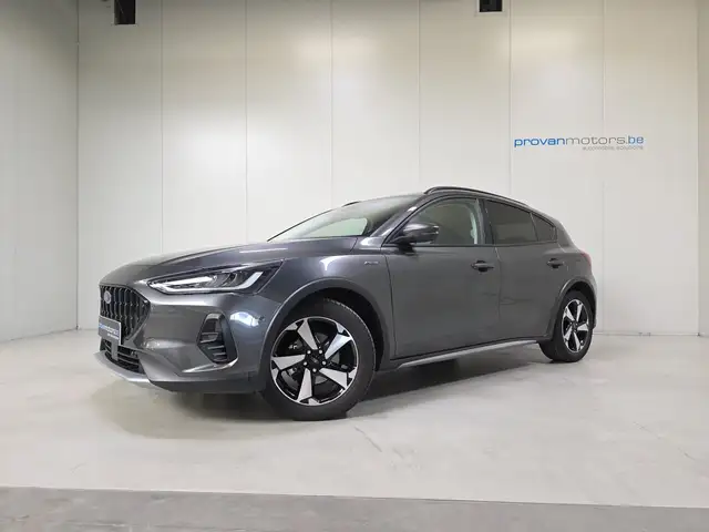 Ford Focus view 4
