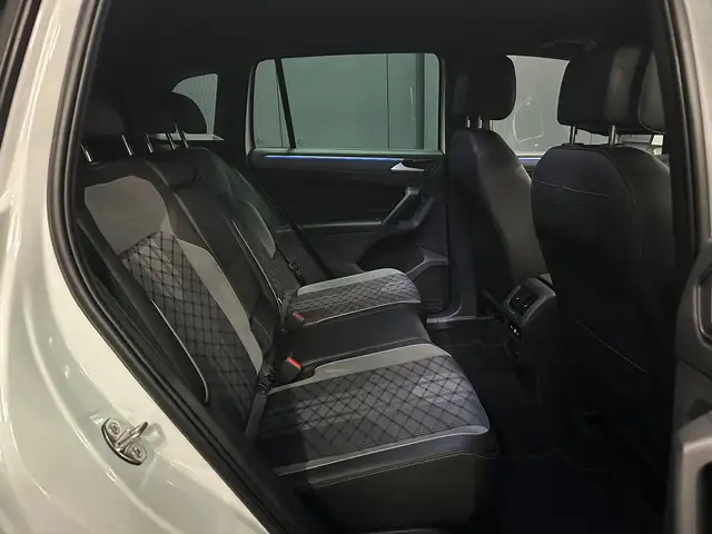 Volkswagen Tiguan view 26