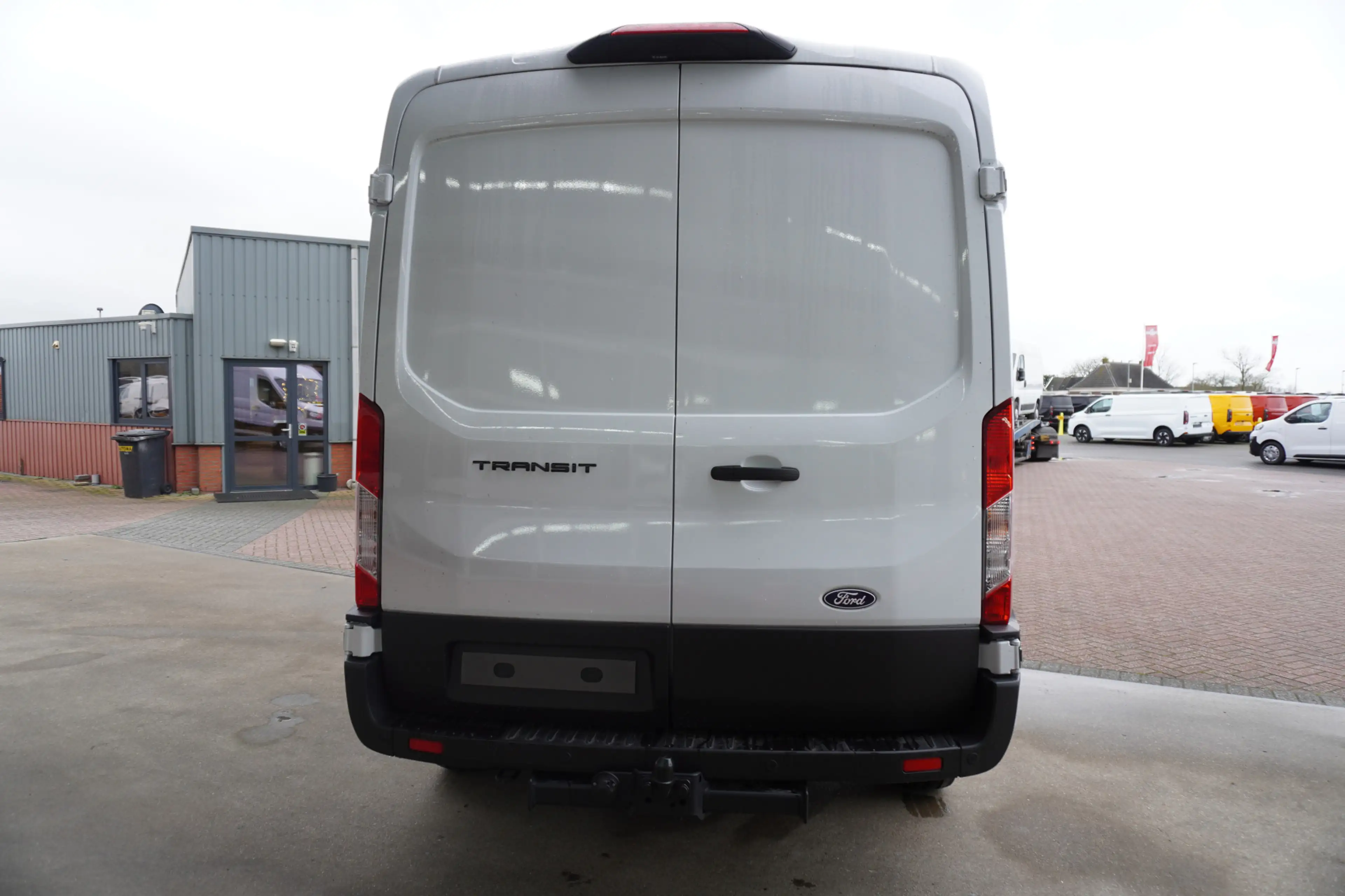 Ford Transit 350 2.0 TDCI 130PK L3H2 Trend Nr. V137 | Airco | C — photo 6