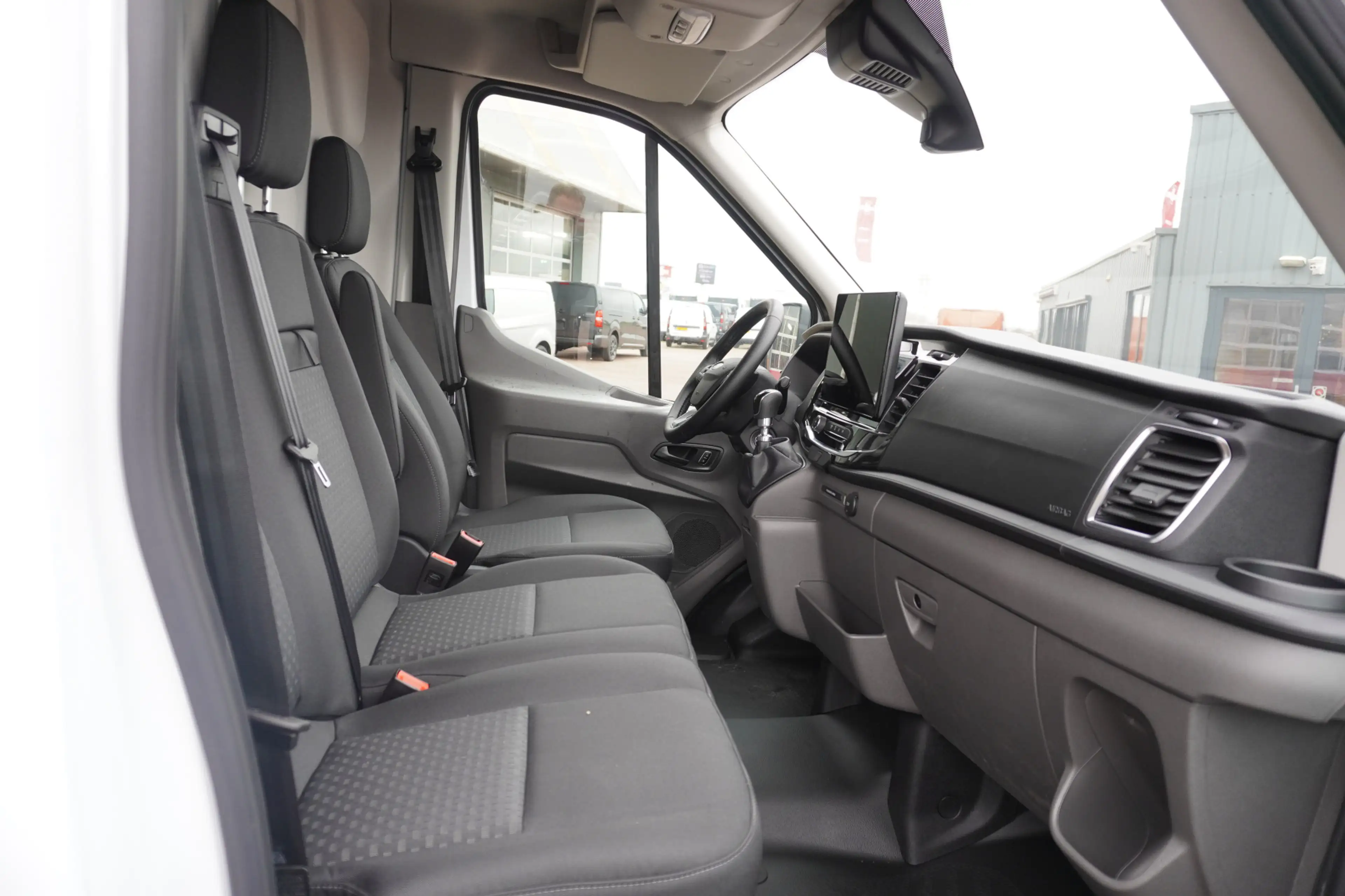 Ford Transit 350 2.0 TDCI 130PK L3H2 Trend Nr. V137 | Airco | C — photo 13