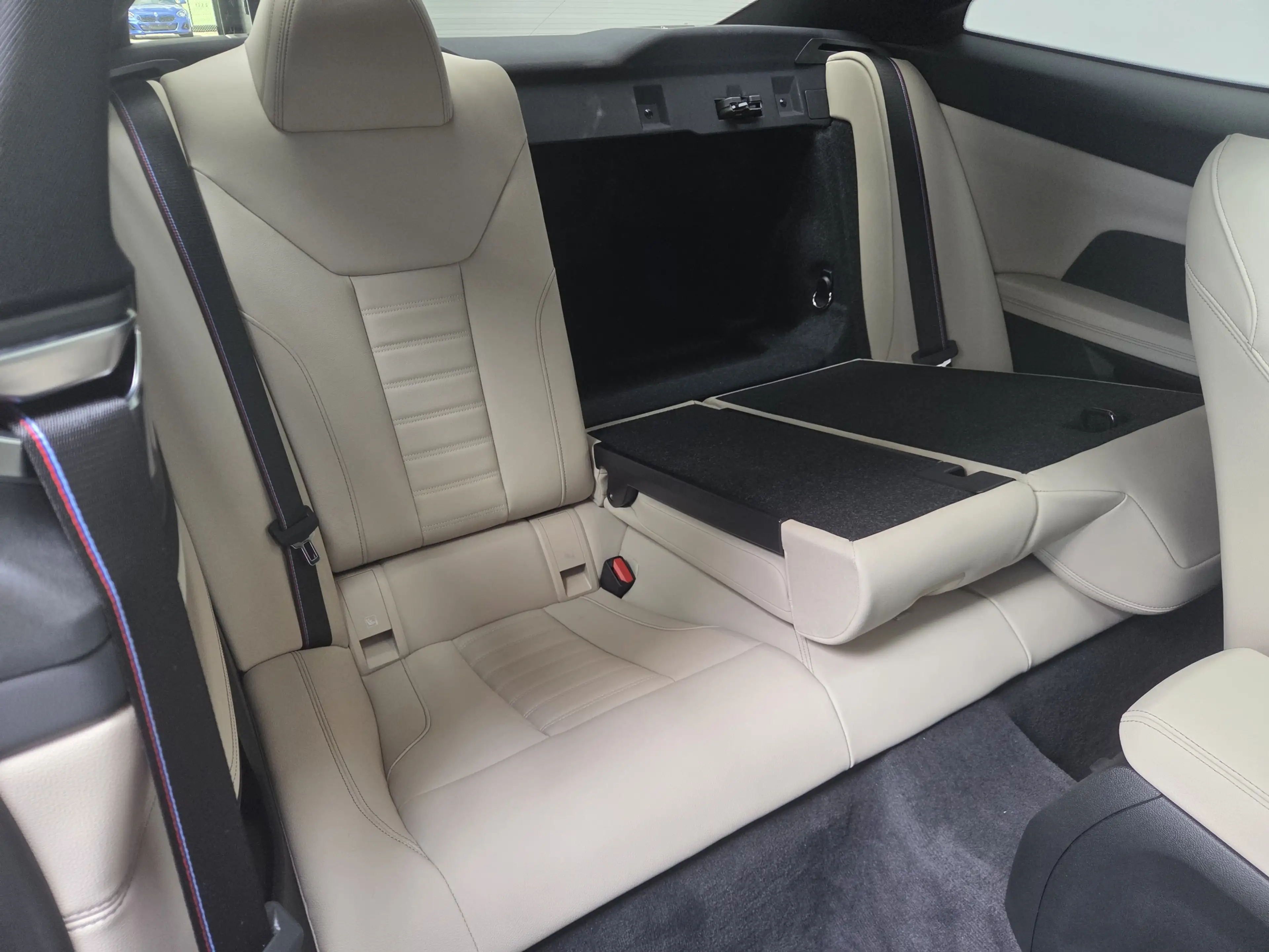 BMW 440 xDrive Coupe Pro 360° ACC Glasdach LED+ — photo 24