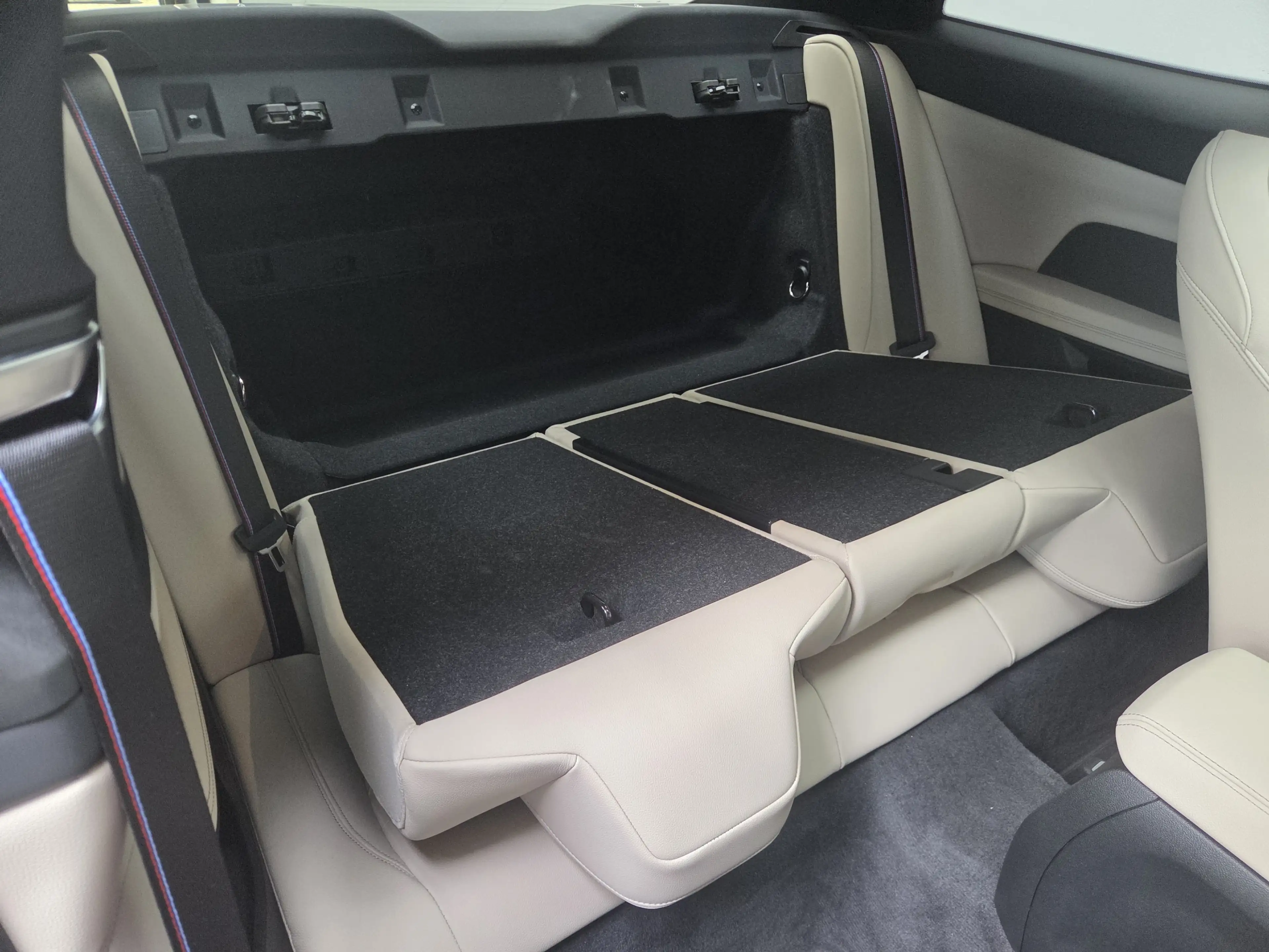 BMW 440 xDrive Coupe Pro 360° ACC Glasdach LED+ — photo 23
