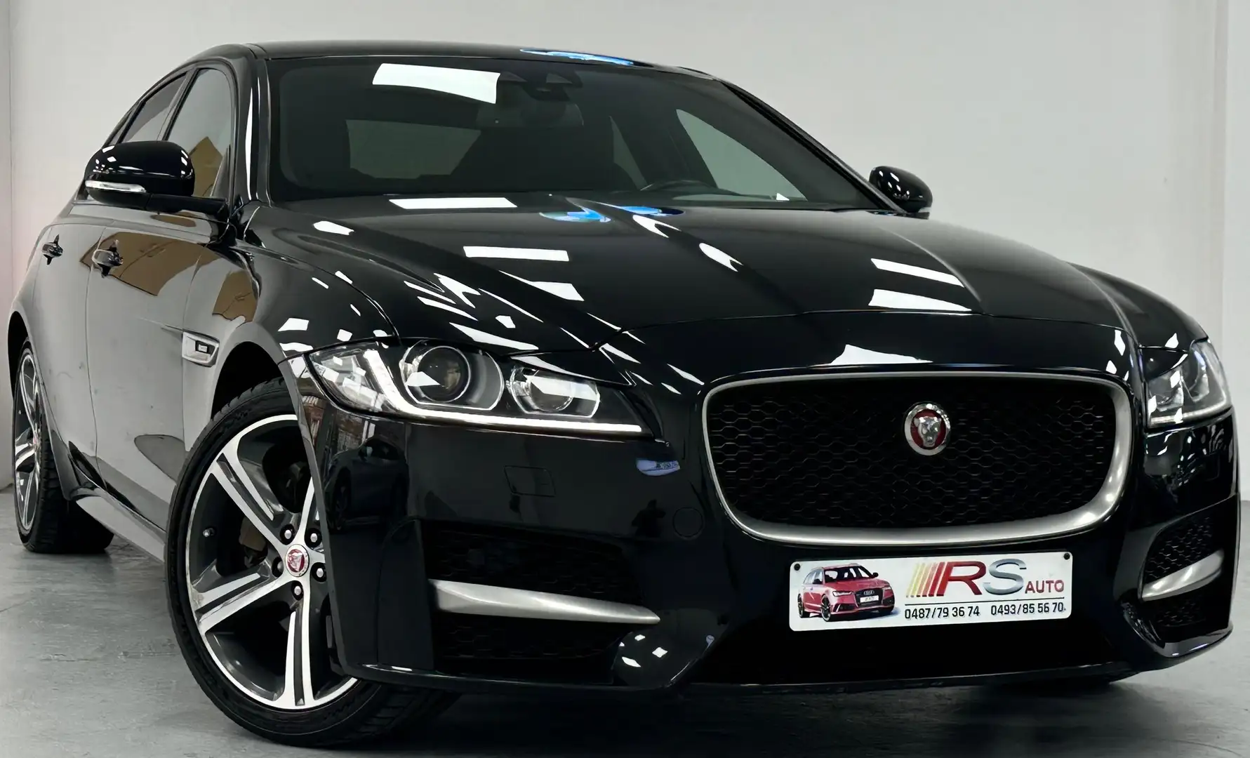 Jaguar XF 2.0 D - R-Sport - GARANTIE 12 MOIS -PARFAIT ETAT Noir - 2