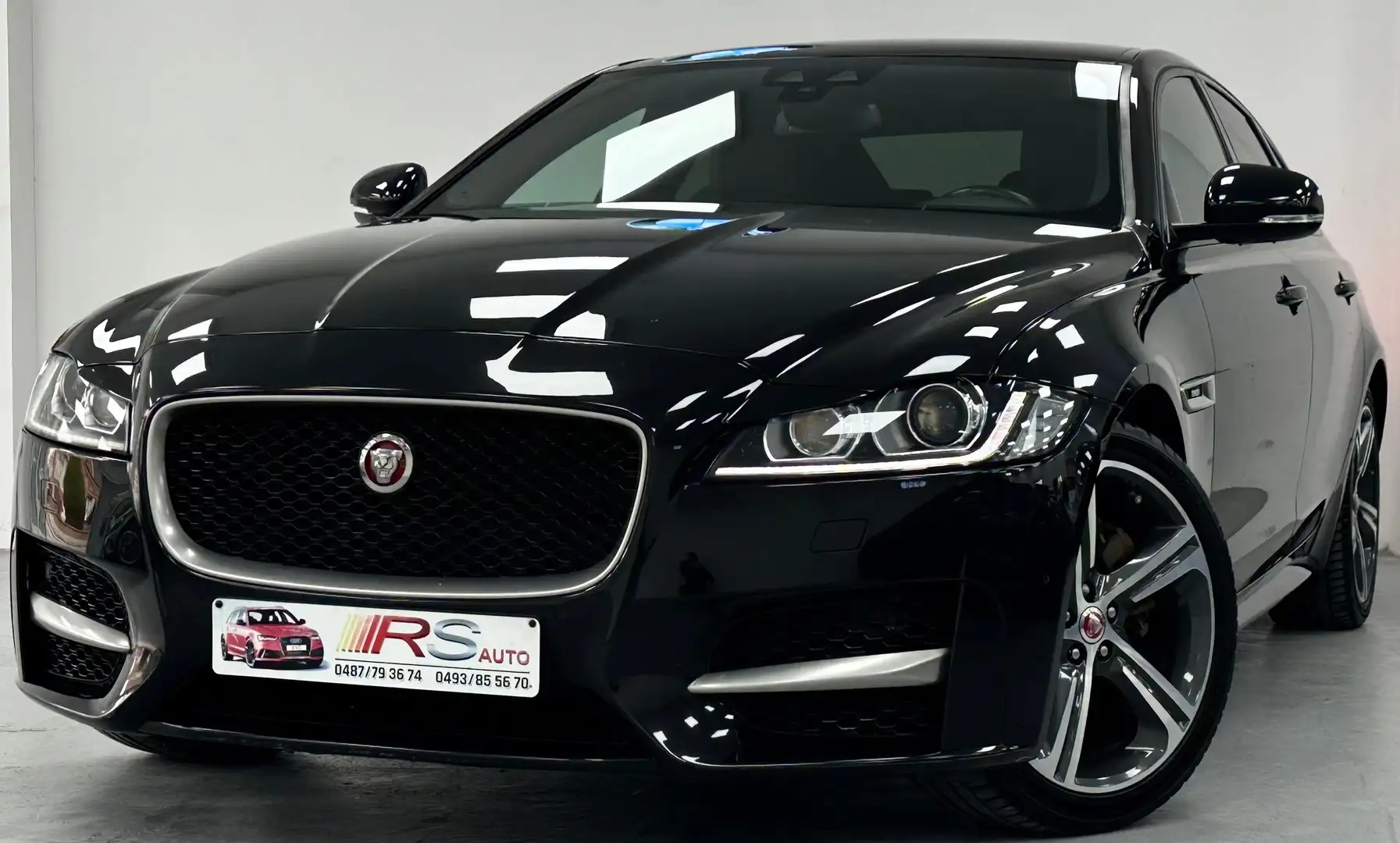 Jaguar XF 2.0 D - R-Sport - GARANTIE 12 MOIS -PARFAIT ETAT Noir - 1