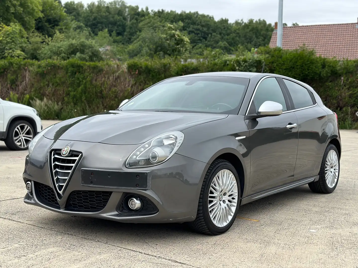 Alfa Romeo Giulietta Giulietta 1.6 JTDm / LED / NAVI PRO / EURO 5B - 1