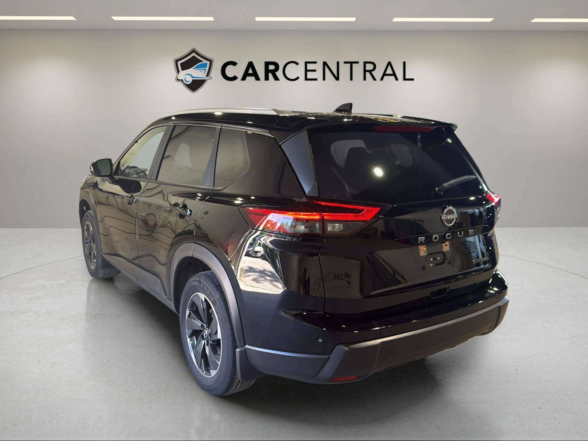 2024 Nissan Rogue SV MOONROOF | CLEAN CARFAX | PRO PILOT | 1 OWNER| — снимка 1