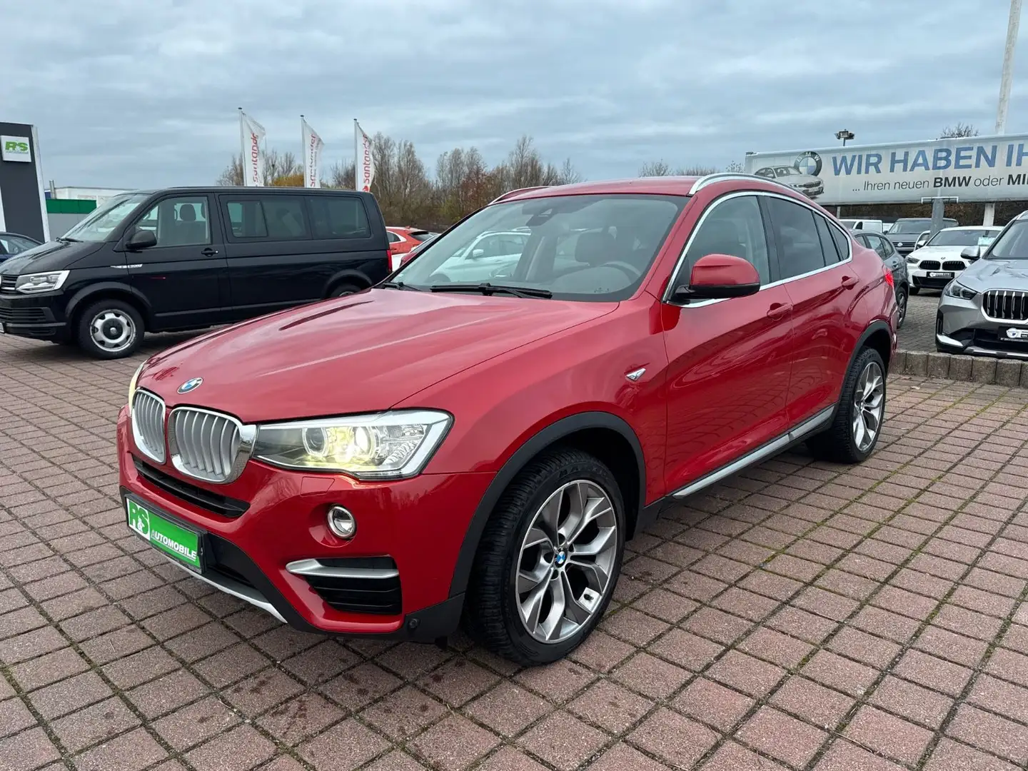 BMW X4 xDrive 20 i **Steuerkette leicht rasselt** Rot - 1