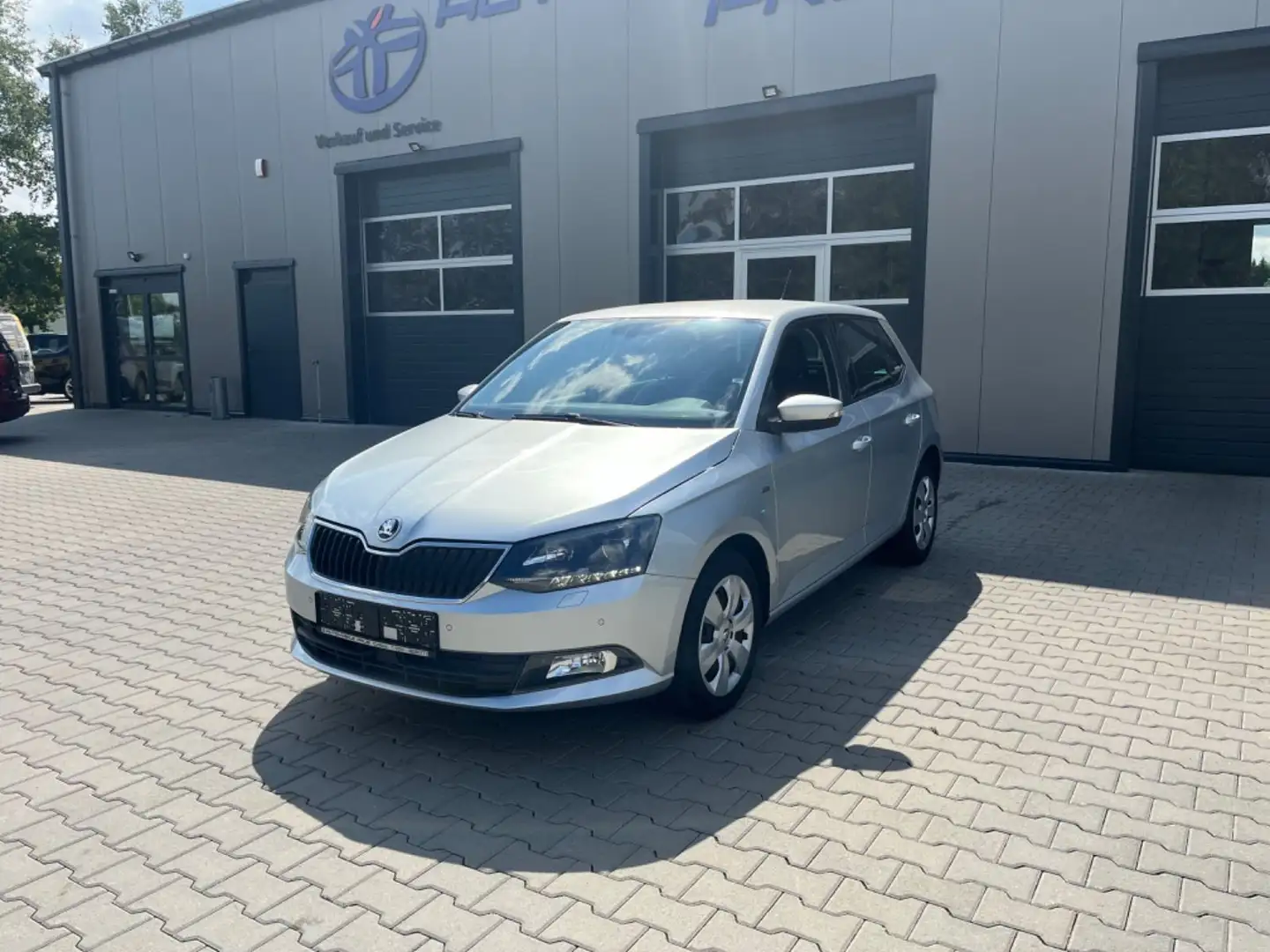 Skoda Fabia Clever Argent - 2