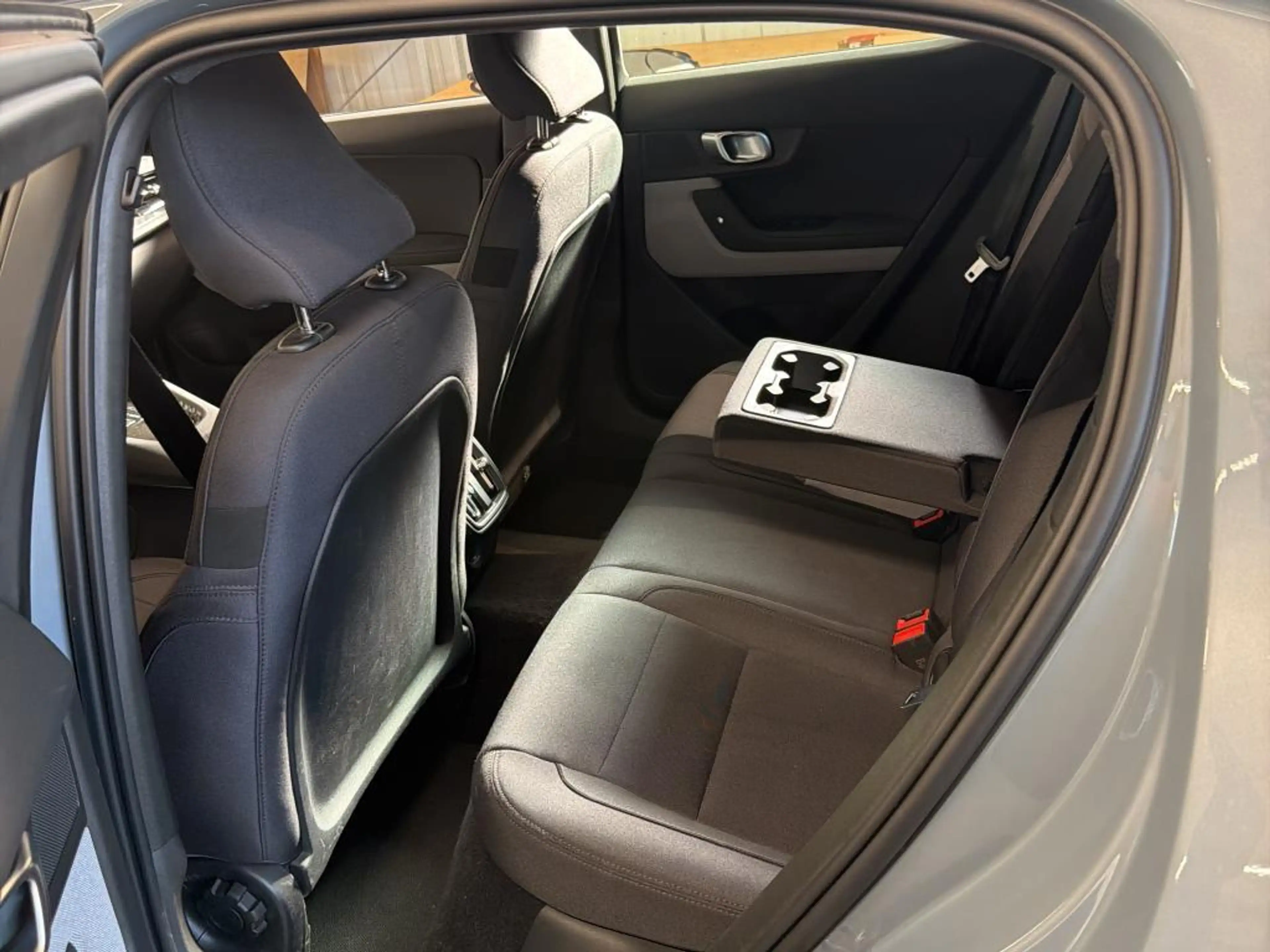 Polestar 2 Long Range Single 82 kWh 360°KAM*AHK*MEM*KEYL — photo 11