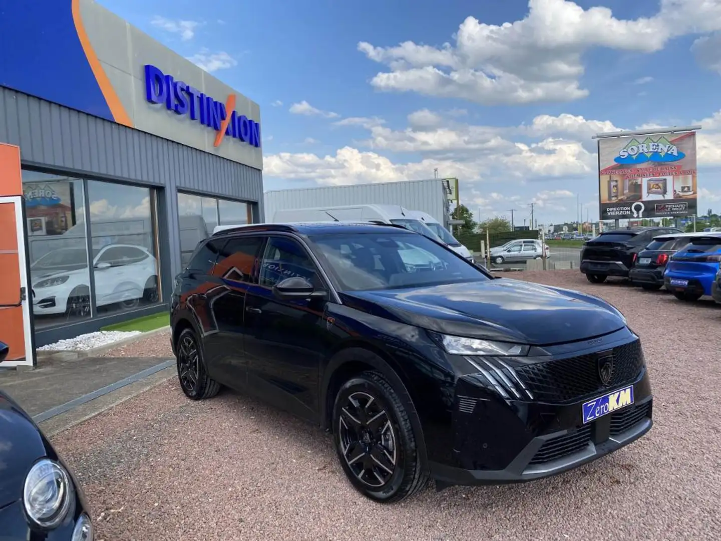 Peugeot 5008 1.2i HYBRID -136 - BV e-DCS6 - GT Noir - 2