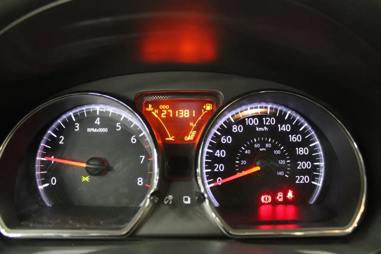 Nissan Note photo Nissan Note