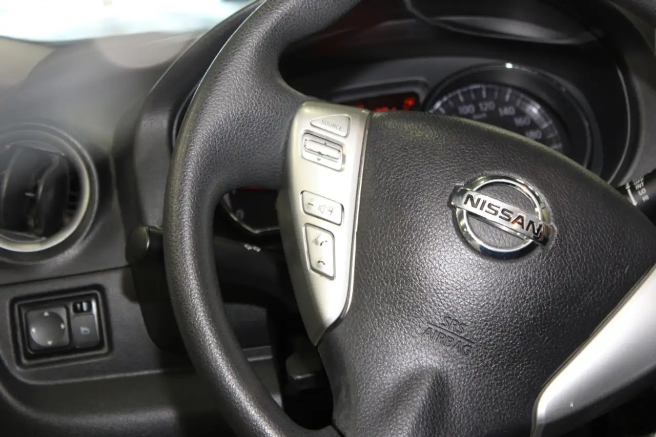 Nissan Note photo Nissan Note