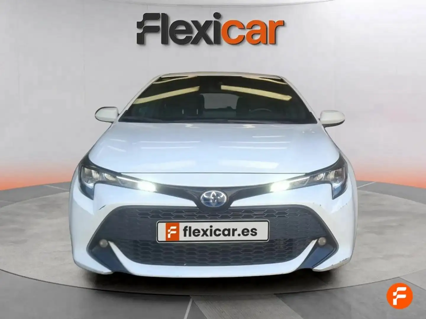 Toyota Corolla 125H Active Tech Blanco - 2