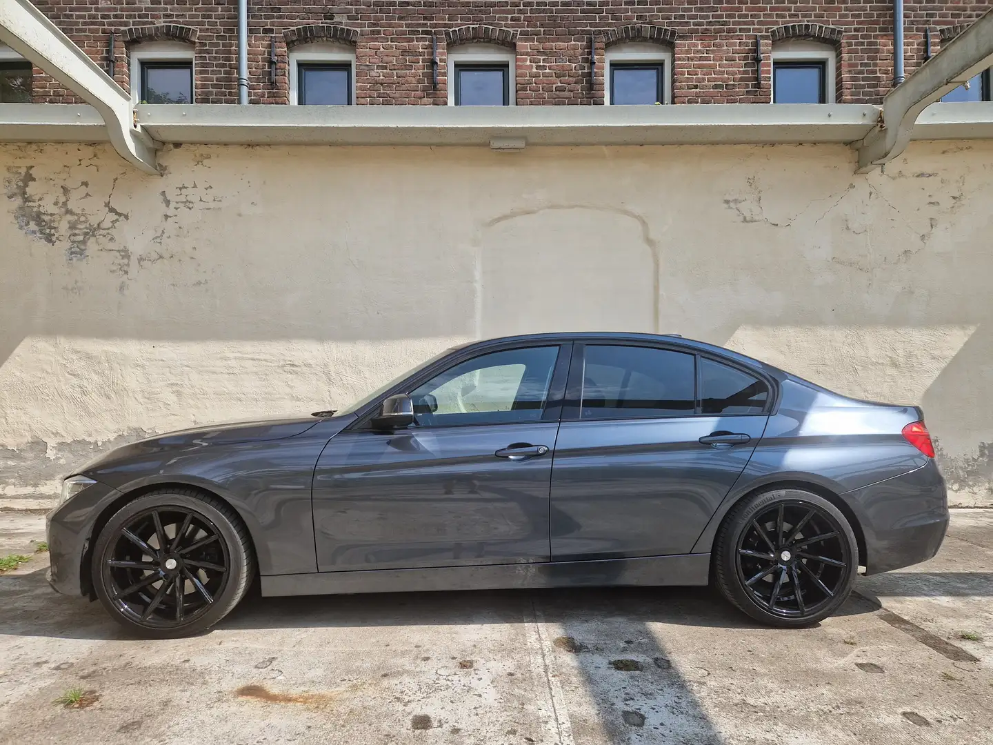 BMW 328 328i Executive Grijs - 2