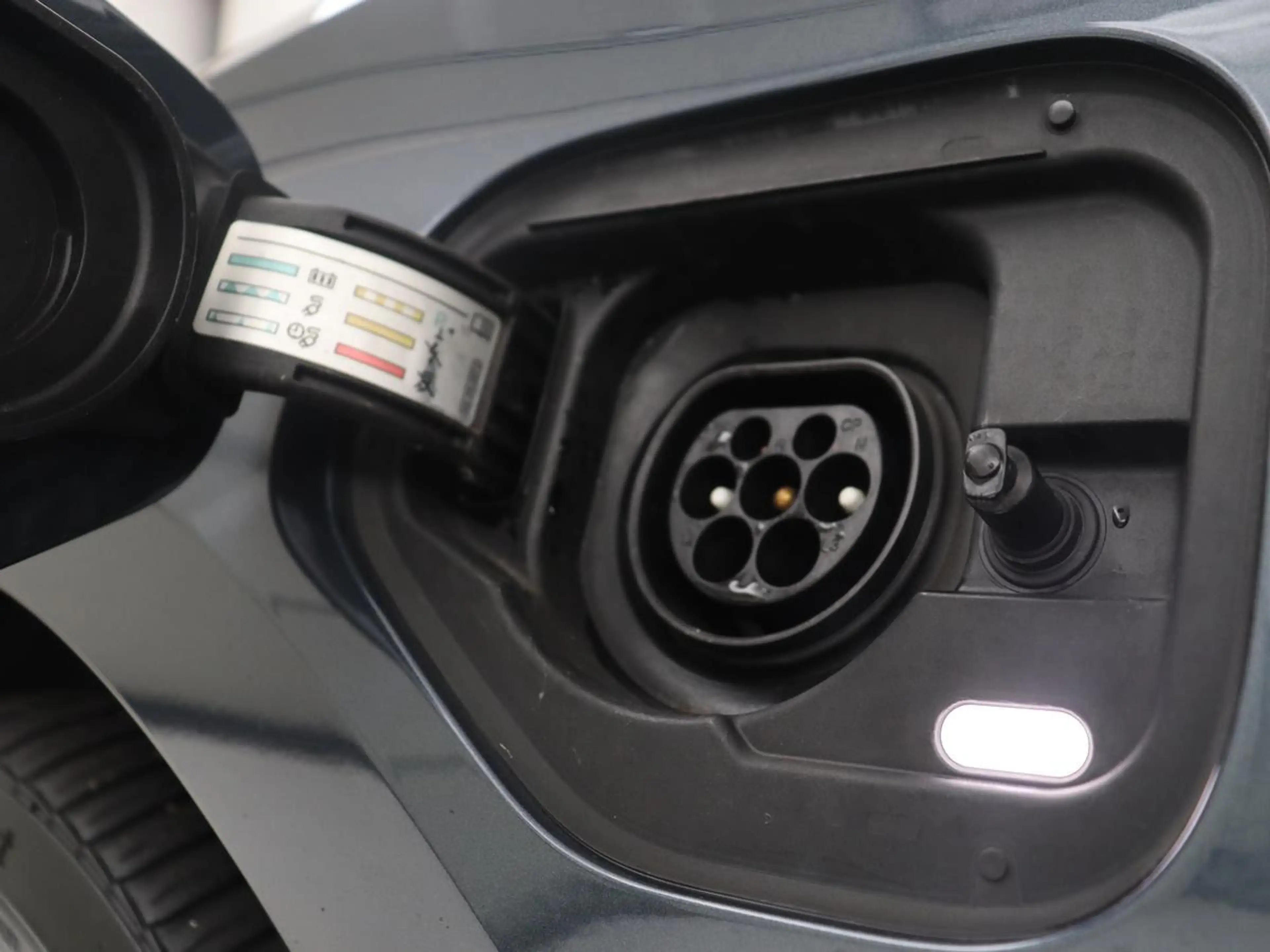 SEAT Leon e-Hybrid Sportstourer 1.4 TSI eHybrid PHEV FR | SOH 86,9% | — photo 16