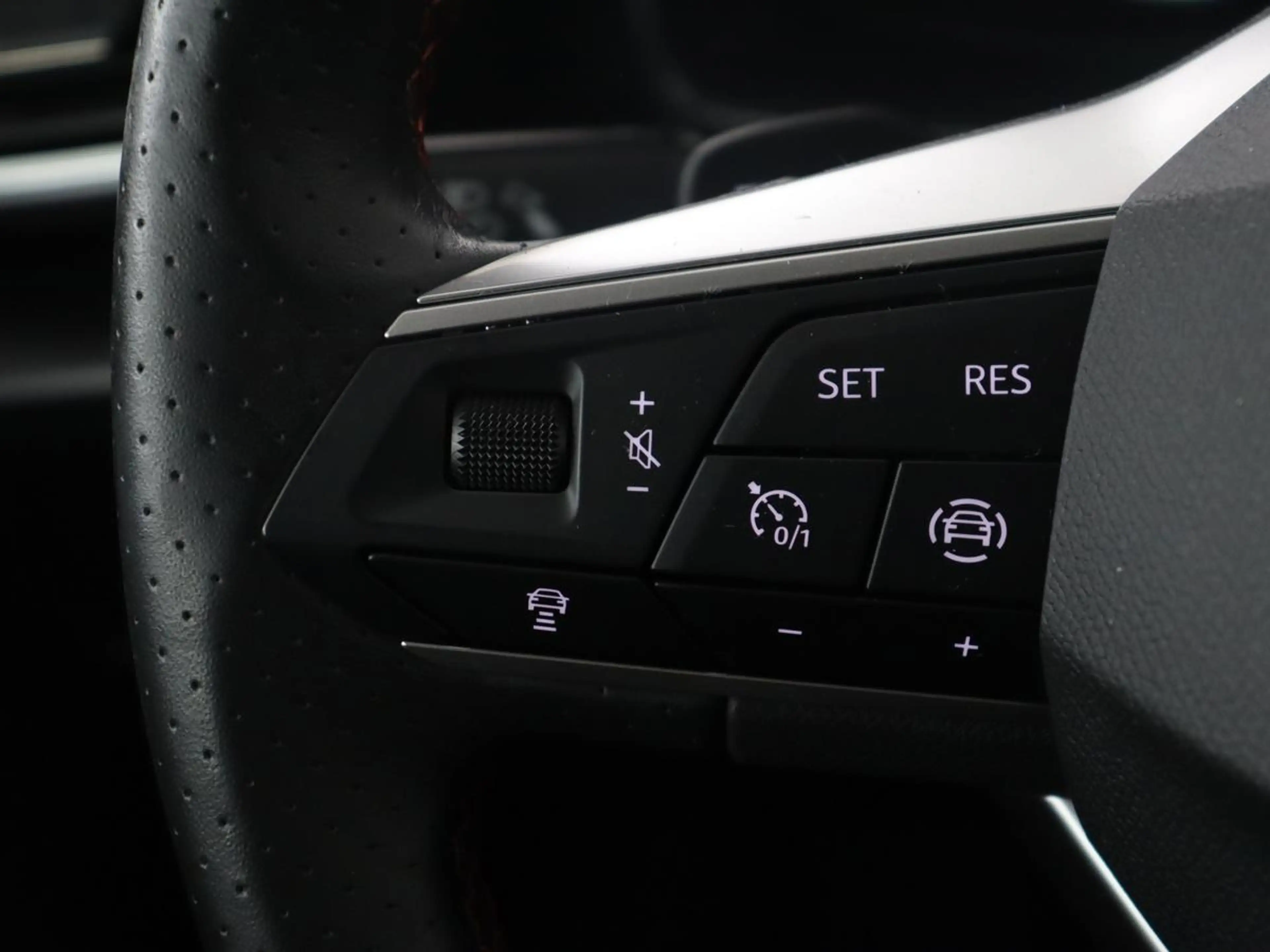 SEAT Leon e-Hybrid Sportstourer 1.4 TSI eHybrid PHEV FR | SOH 86,9% | — photo 19