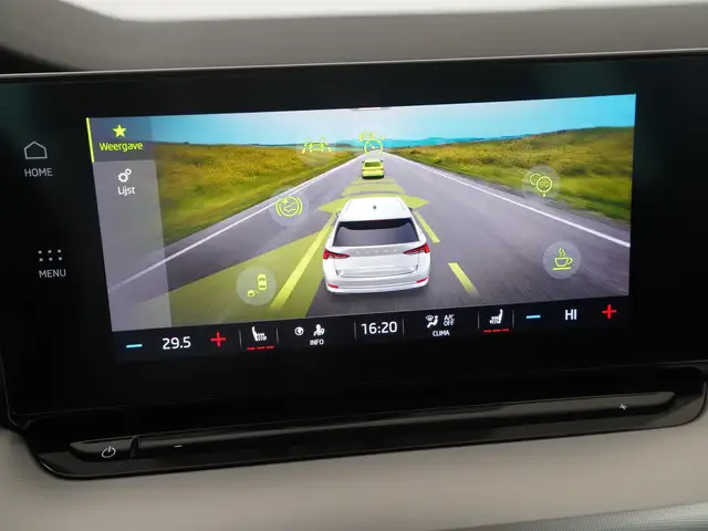 Skoda Octavia view 23