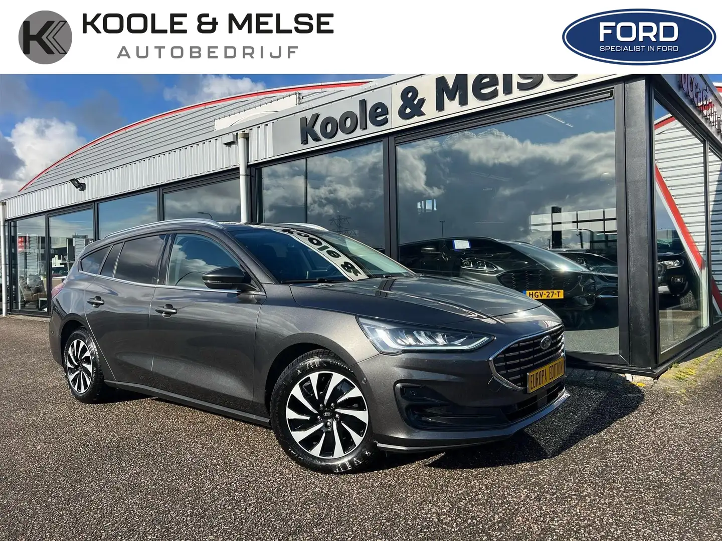 Ford Focus 1.0 EcoBoost Hybrid 125pk Titanium Grijs - 1
