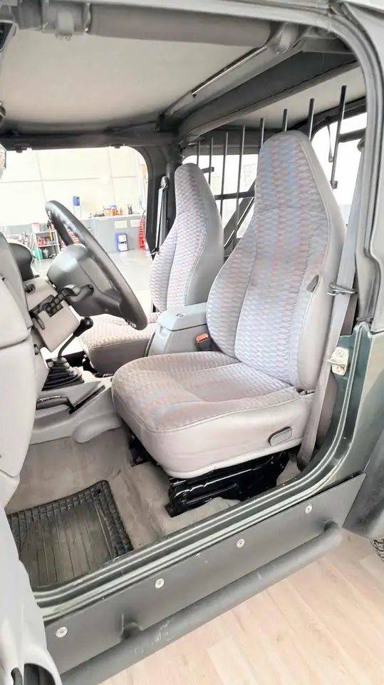 Jeep Wrangler 2.5 cat Soft top AUTOCARRO, foto 12