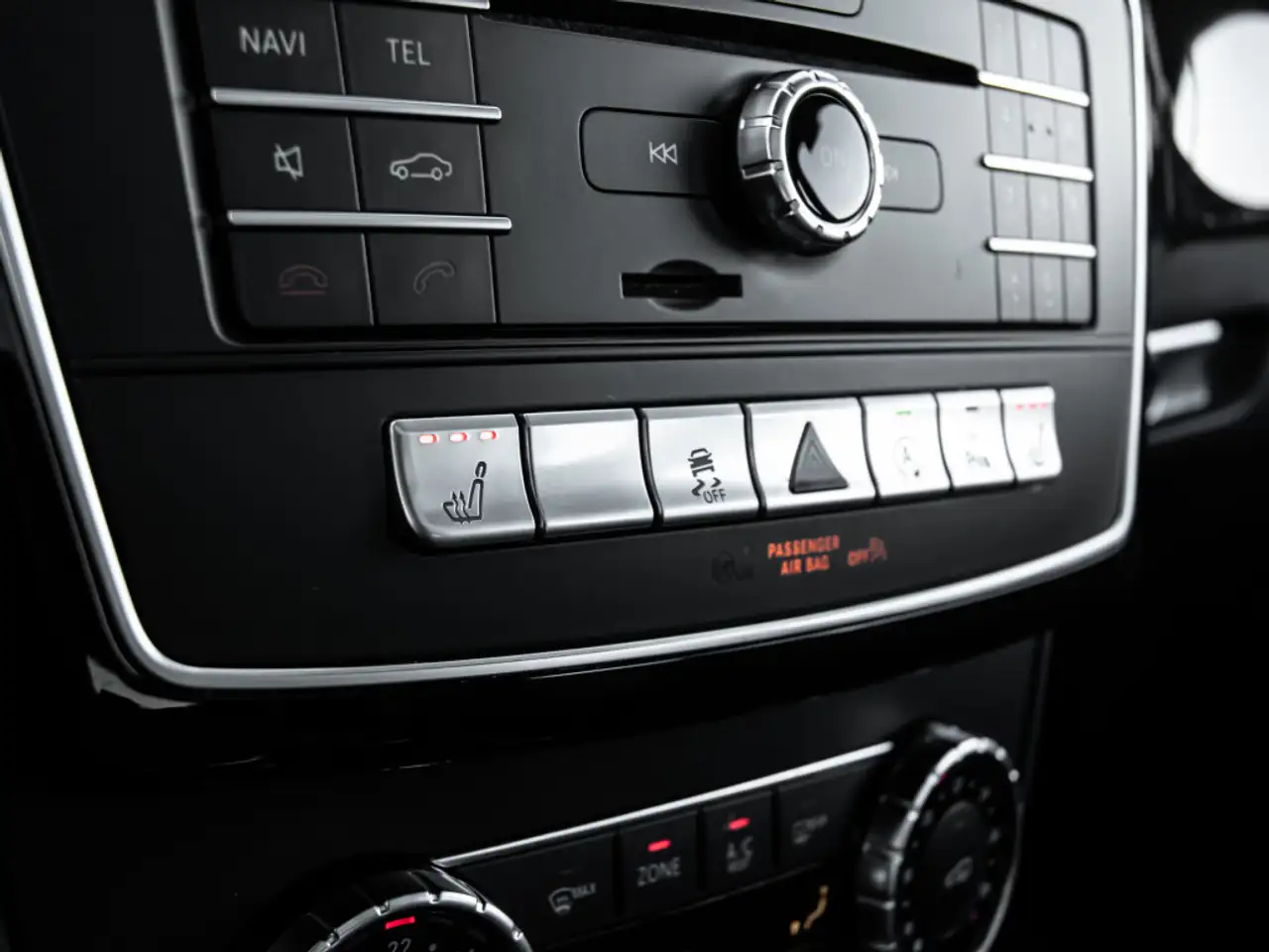 Mercedes-Benz GLE снимка Mercedes-Benz GLE
