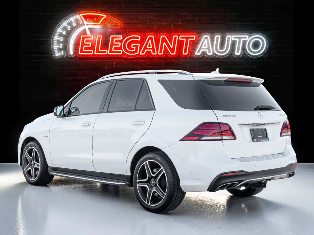 Mercedes-Benz GLE снимка Mercedes-Benz GLE