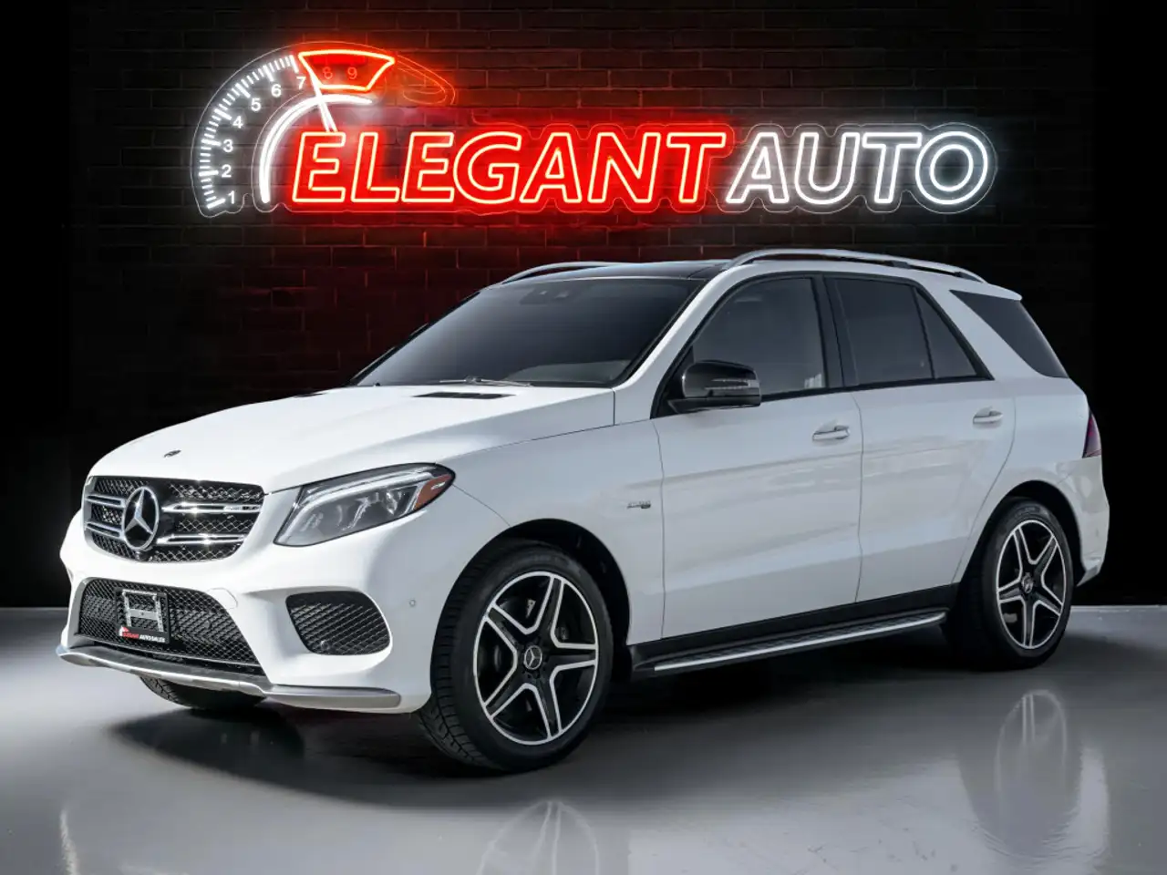 Mercedes-Benz GLE снимка Mercedes-Benz GLE