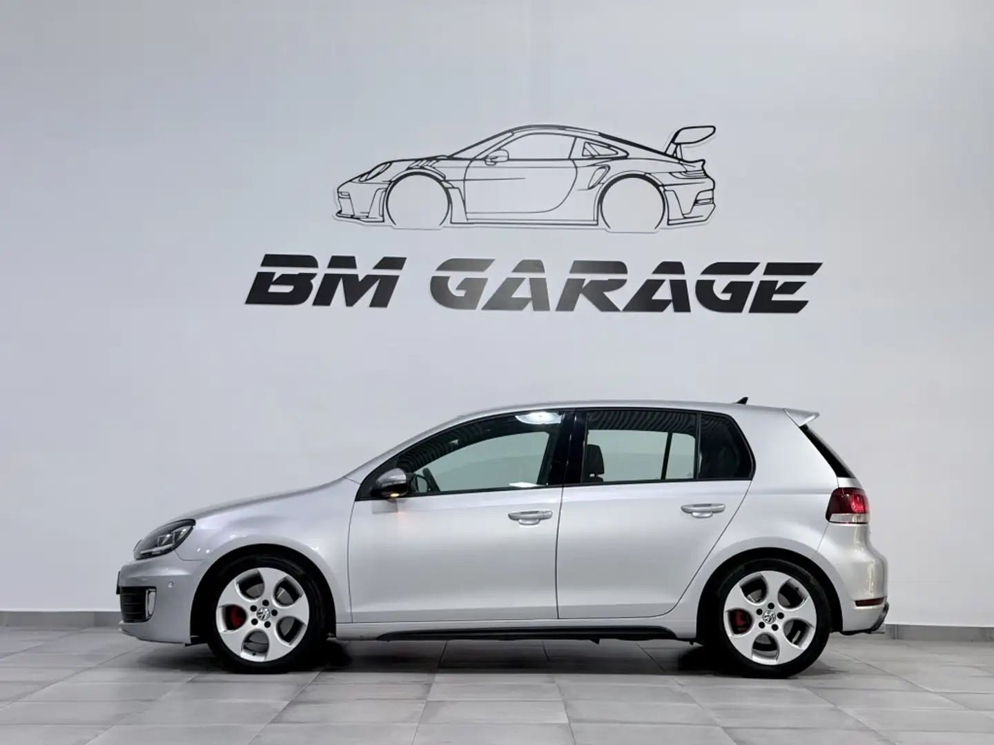 Volkswagen Golf GTI 2.0 TSI Gris - 2