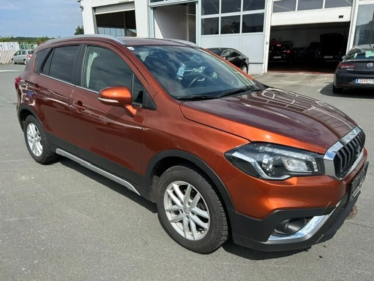 Suzuki SX4 S-Cross 1,4 DITC ALLGRIP shine Braun - 2