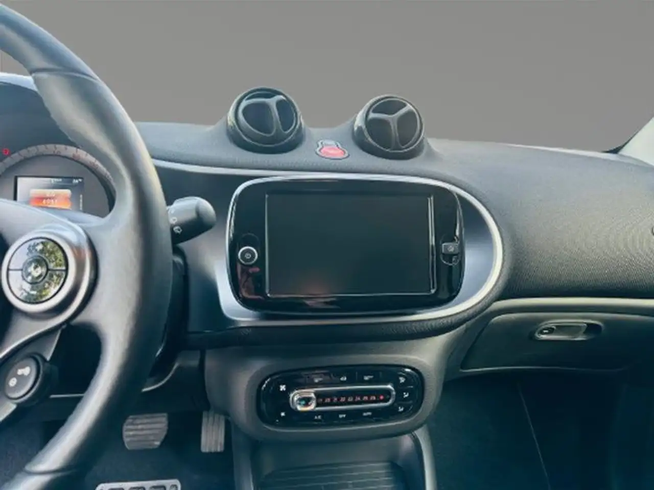 smart forTwo 2024 — фото 12