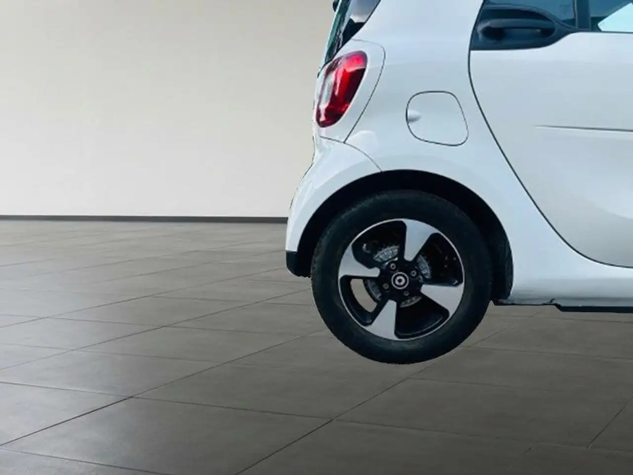 smart forTwo 2024 — фото 7
