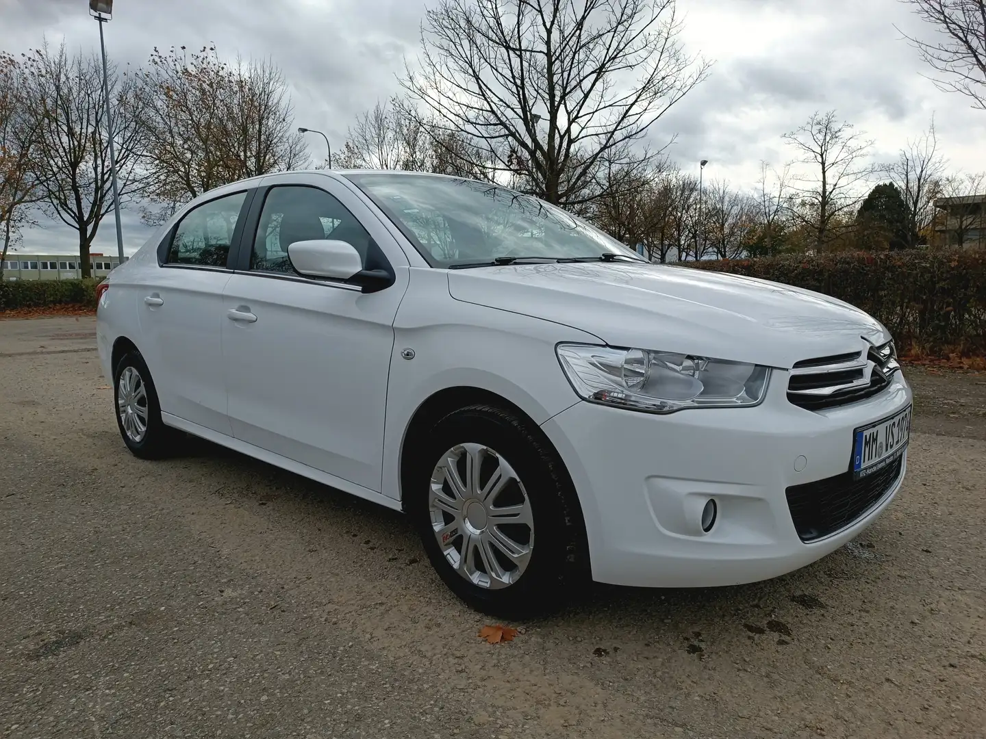 Citroen C-Elysée C-Elysee VTI 115 Selection Weiß - 2