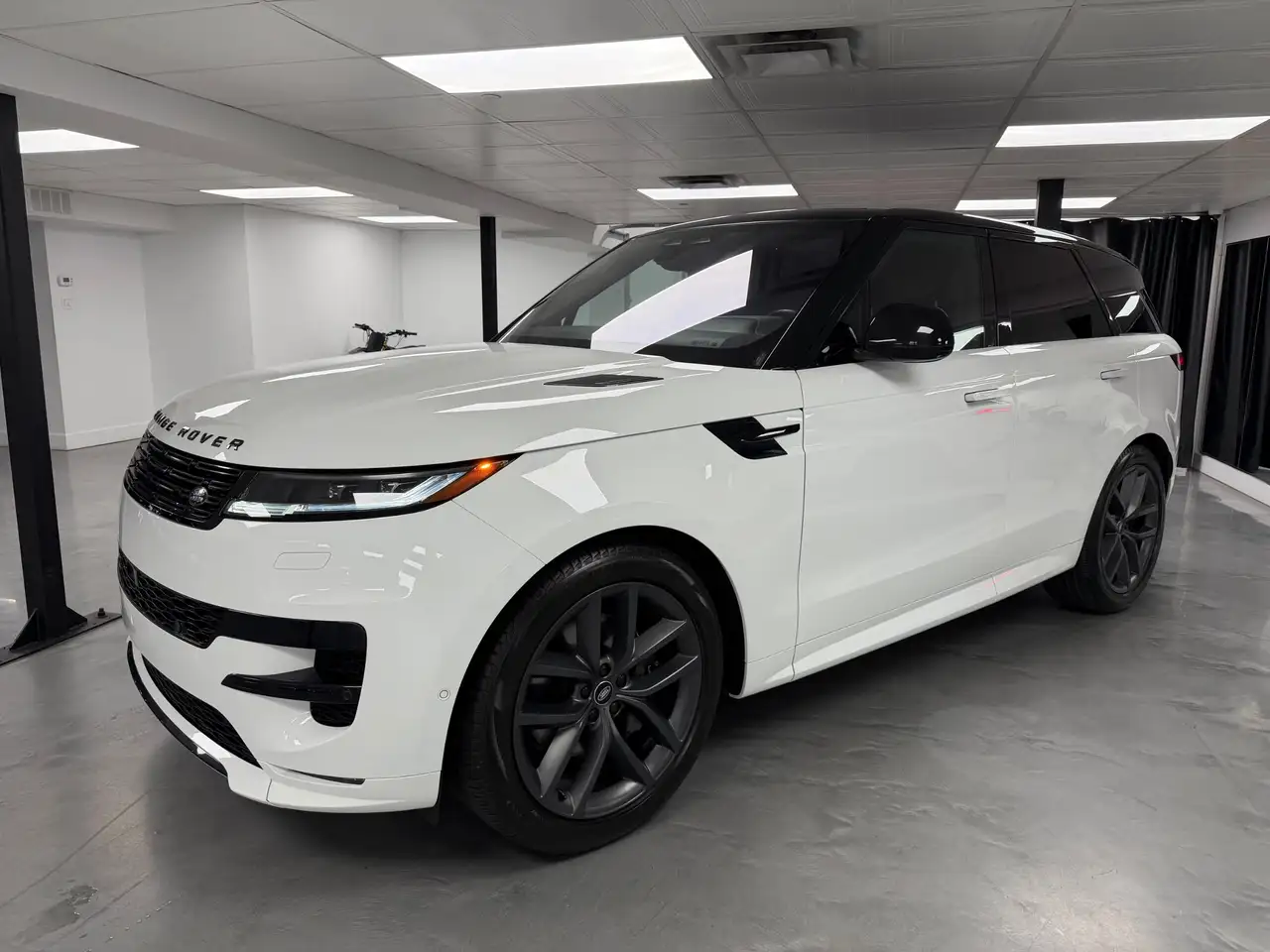 2023 Land Rover Range Rover Sport