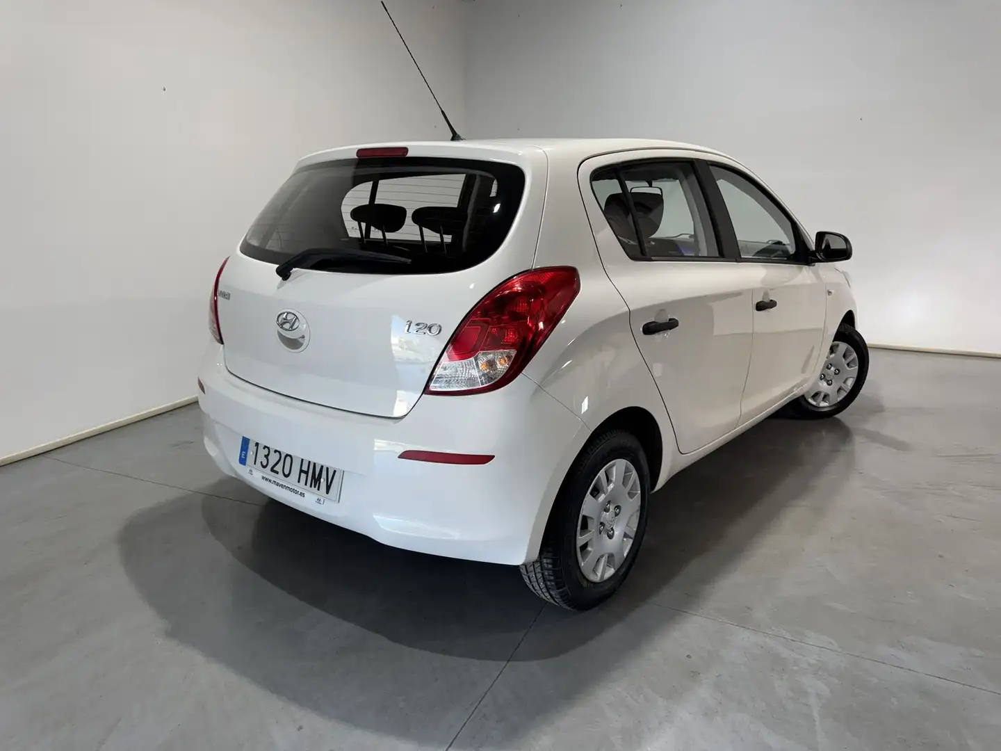 Hyundai i20 1.2 CVVT City Blanco - 2