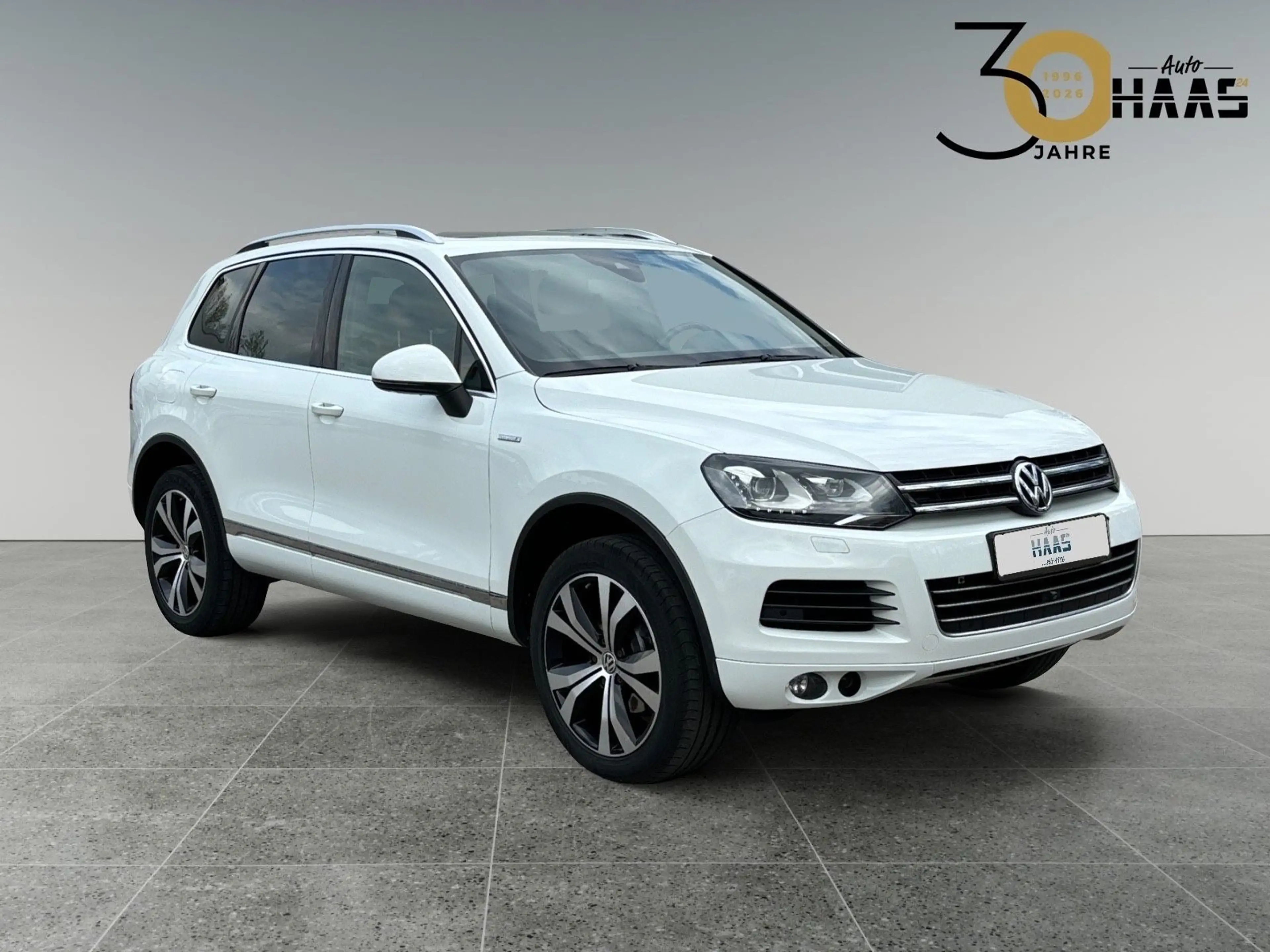Volkswagen Touareg X V6 TDI Leder Navi Pano ACC Lane AHK — photo 3