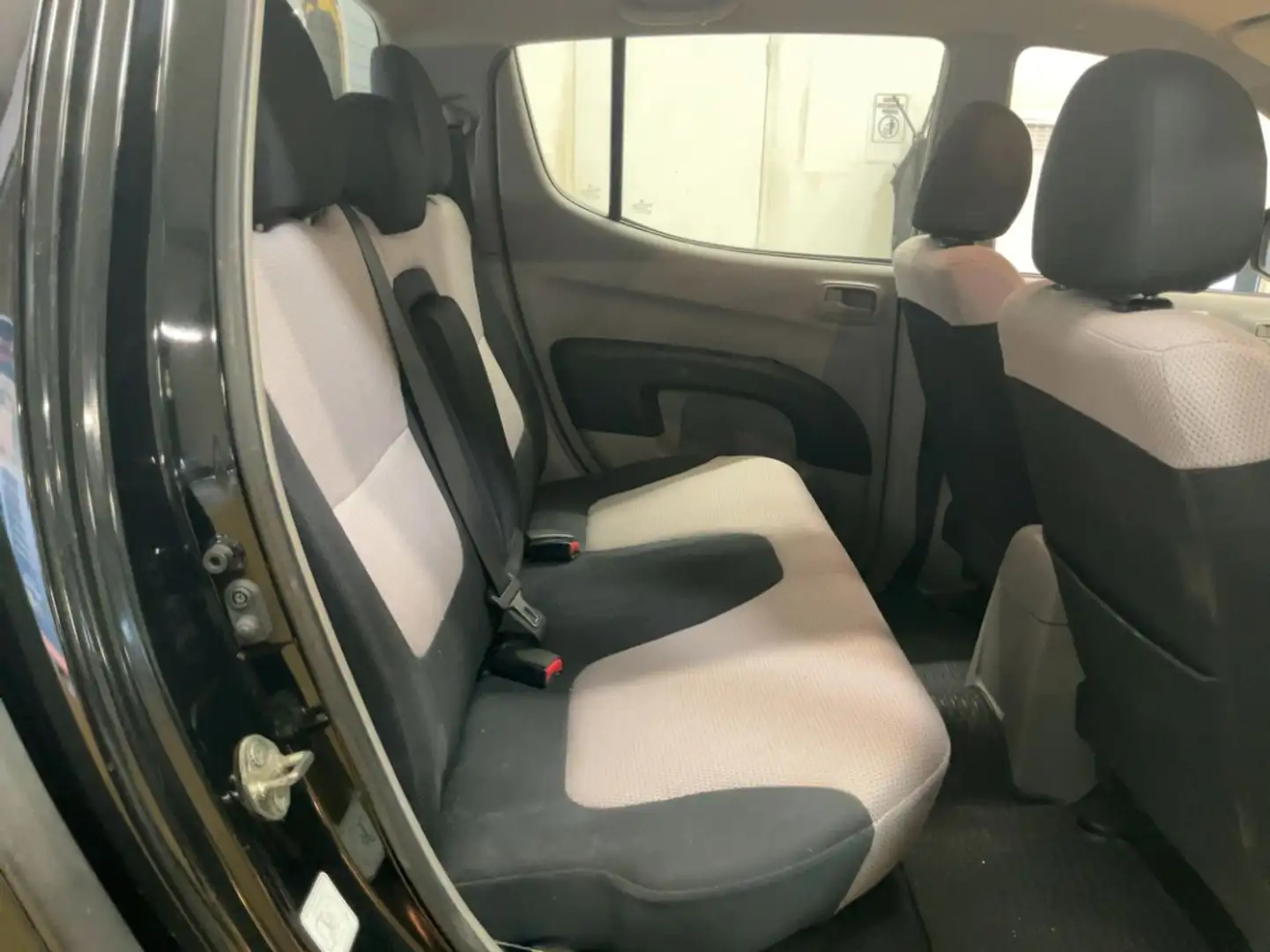 Mitsubishi L200 DOUBLE CABINE 2.5 TD 136 INVITE - 2