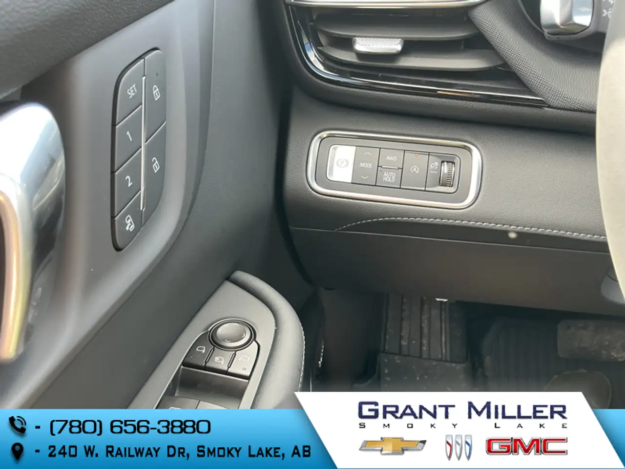Buick Enclave снимка Buick Enclave