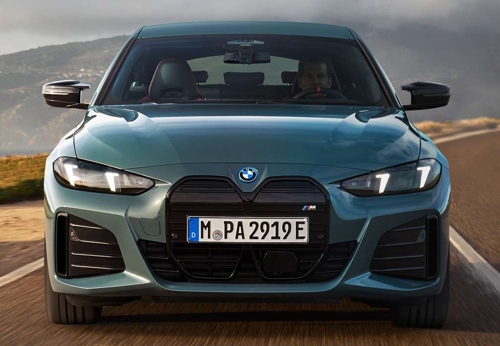 BMW i4 eDrive35 - foto 1