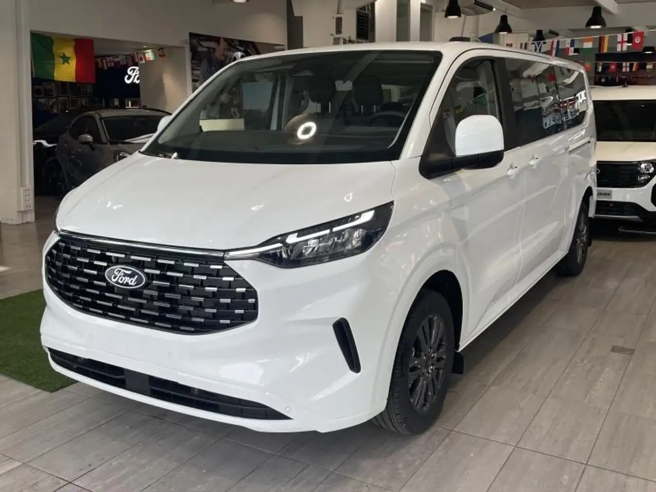Ford Tourneo Custom 2026