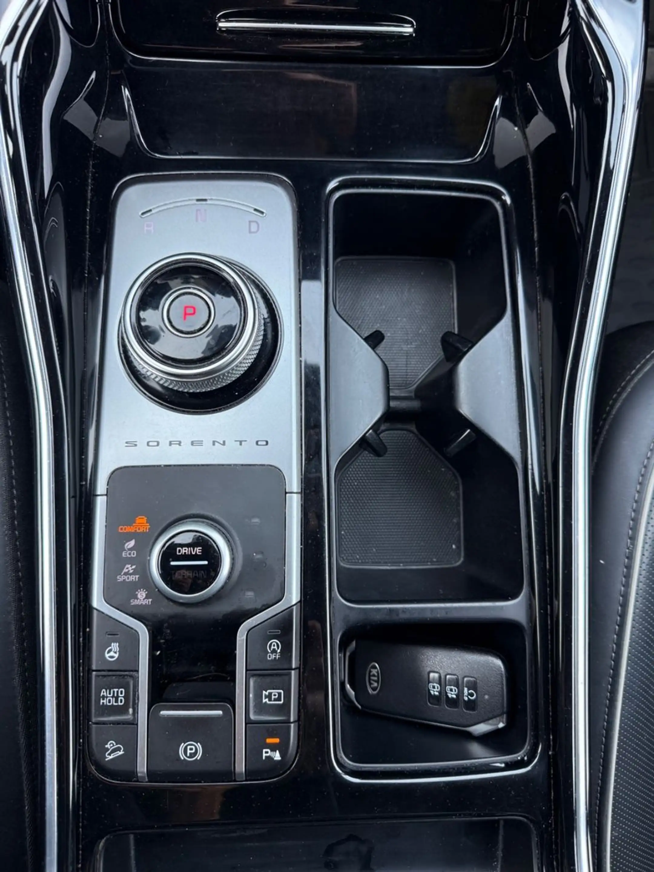 Kia Sorento SORENTO 2,2 CRDI PLATINUM 4WD*AUT*LEDER*MAX VOLL — photo 15