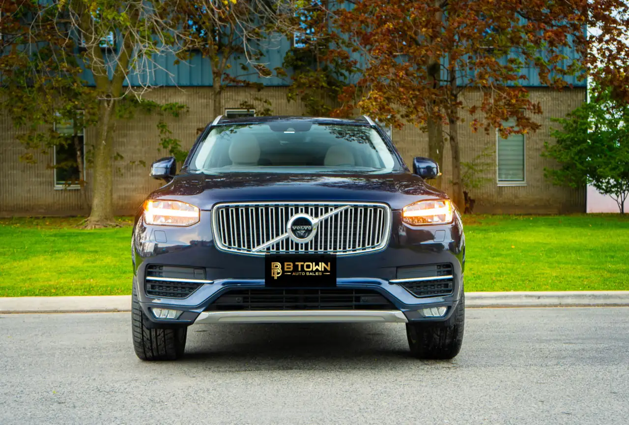 Volvo XC90 снимка Volvo XC90
