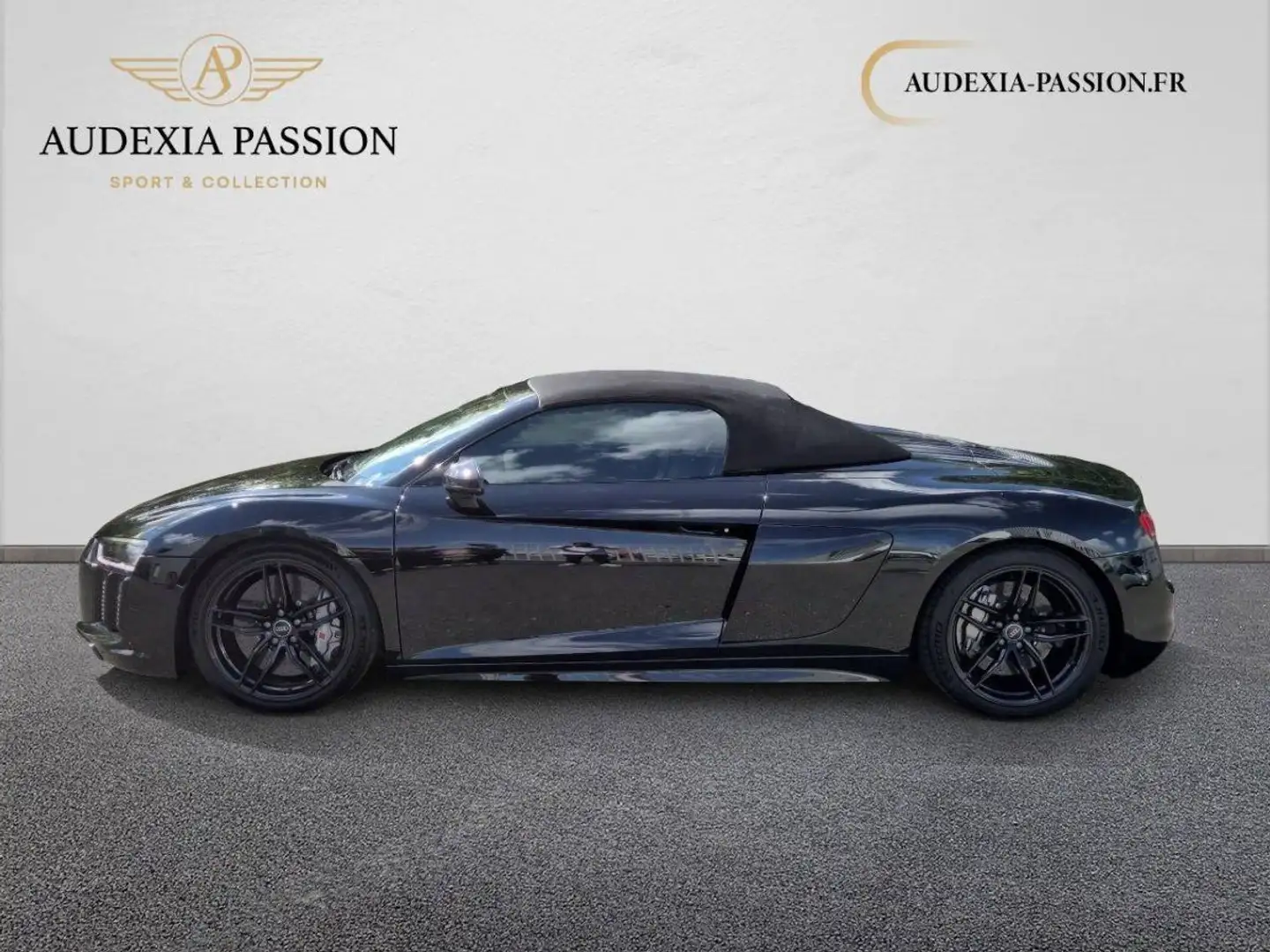 Audi R8 V10 5.2 FSI 540 S tronic 7 Quattro Schwarz - 2