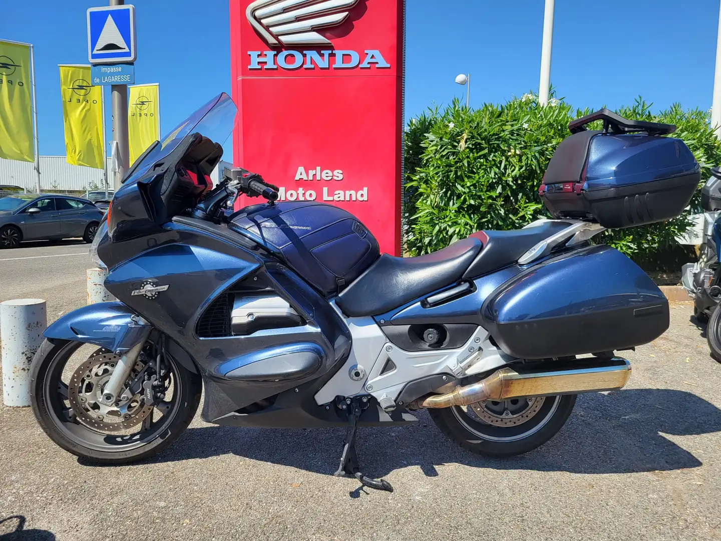Honda Pan European Gris - 1