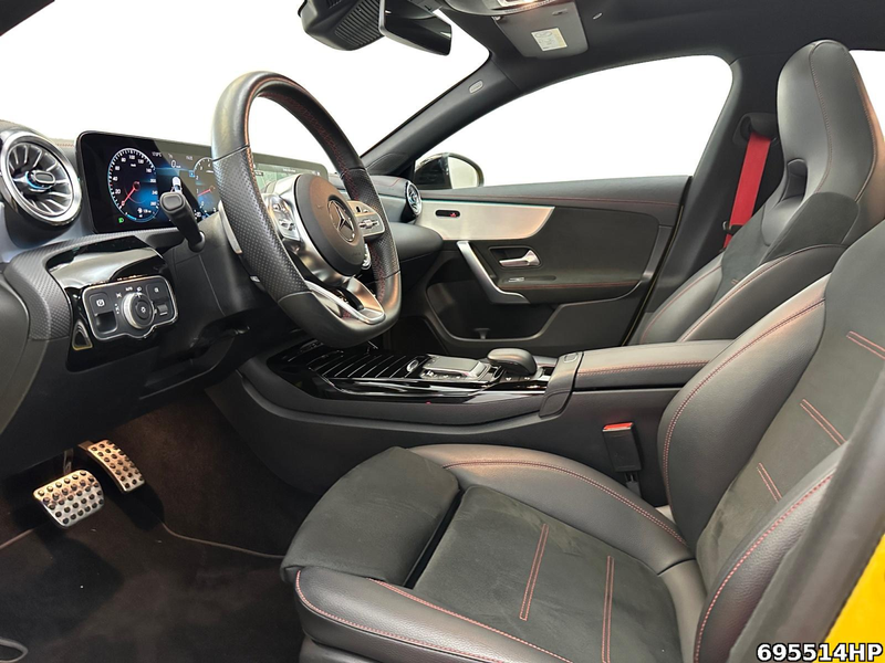 Mercedes-Benz CLA 35 AMG 4M Coupé Night Pano Sound Kamera LED — photo 7