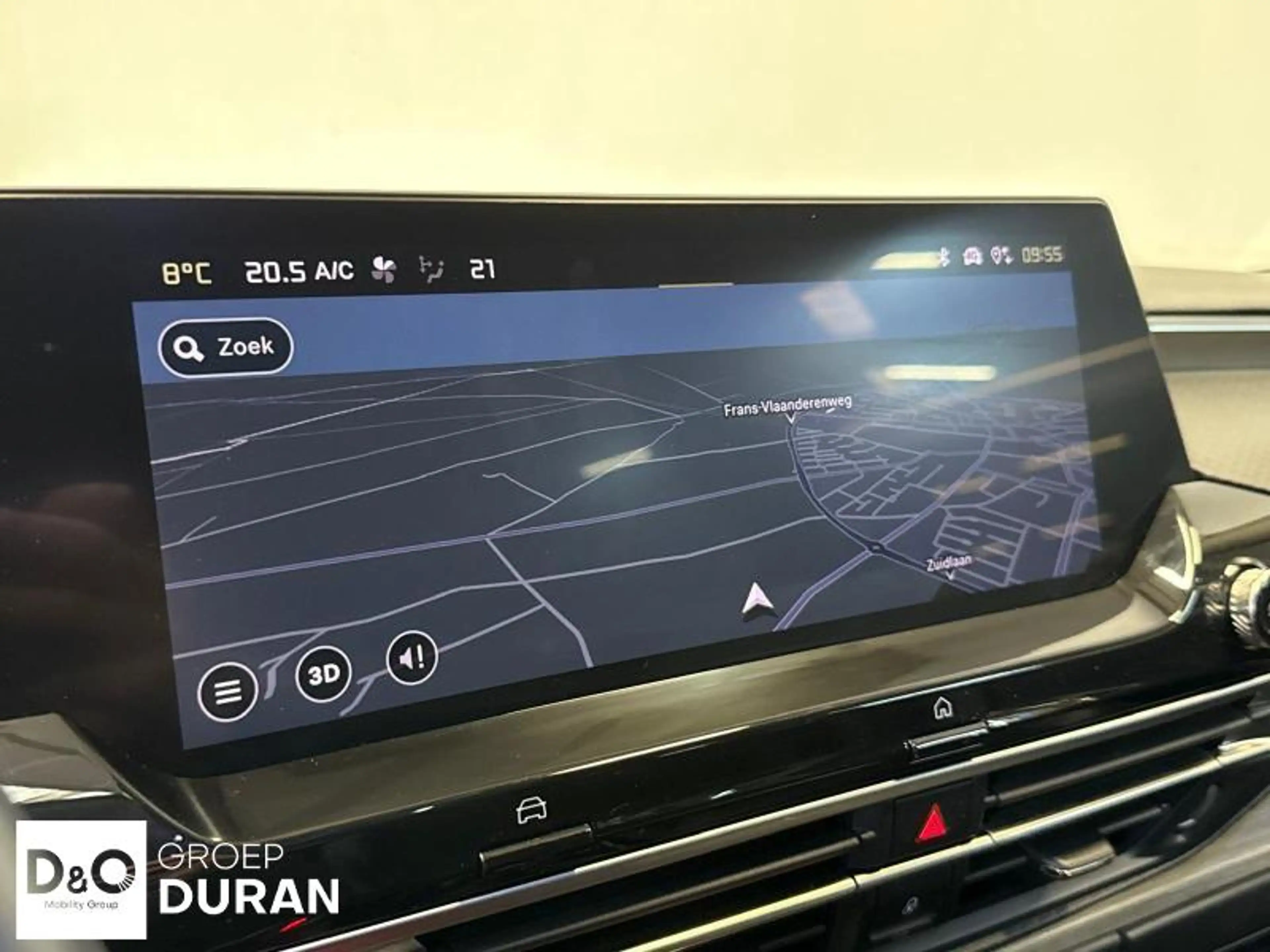 Citroen C5 X Shine Pack 1.6 Plug-In Hybrid — photo 13