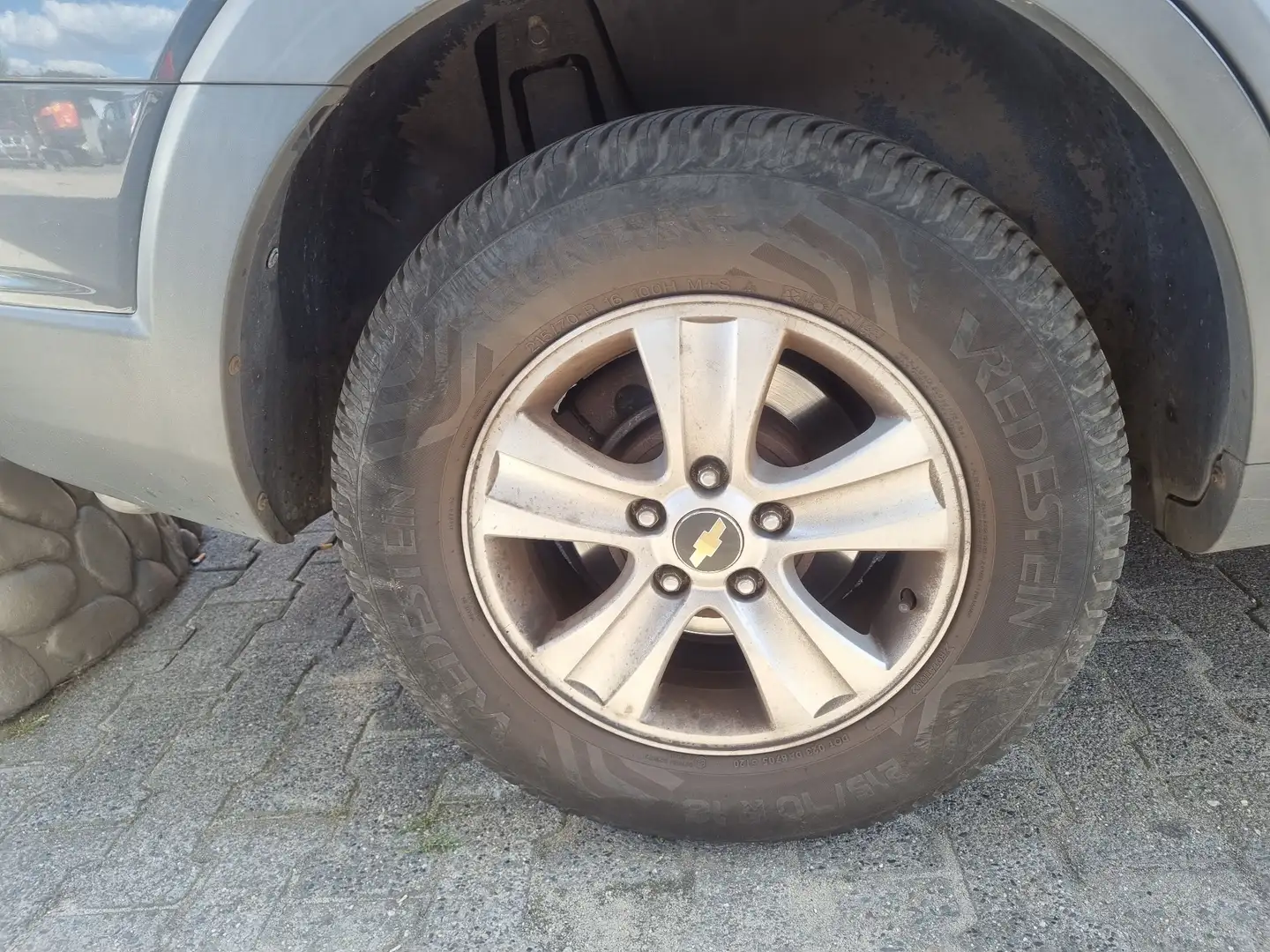 Chevrolet Captiva 2.4 2WD 5 Sitzer Gas LS - 2